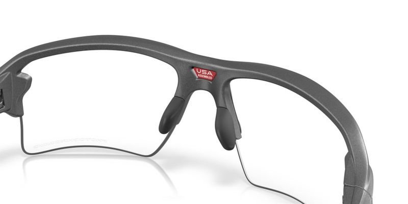Oakley Flak 2.0 XXL clear to black iridium photochromic, steel